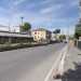 Siamo allinizio di via Caldarola, in un tratto di strada lungo un chilometro che collega via Oberdan a via Magna Grecia. E da qui, alla discesa del ponte Padre Pio, che decidiamo di iniziare il nostro viaggio alla scoperta della Bari pi spettrale che ci sia